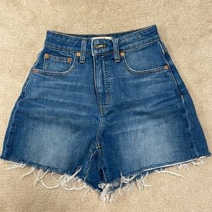 Madewell curvy high rise high waist denim cutoff shorts sz 23